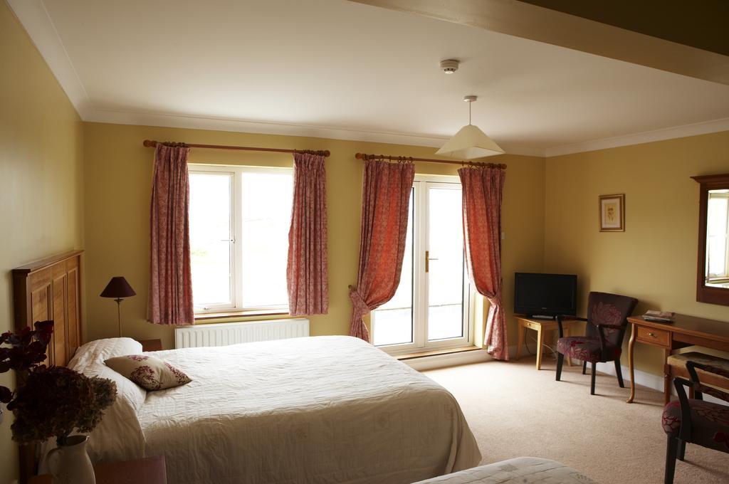 Bed and Breakfast Seapoint House Westport Zimmer foto